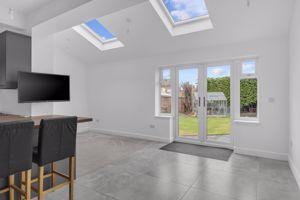 Photo 14- click for photo gallery